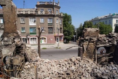 Украинскими обстрелами в Горловке разрушено более 2,2 тысяч объектов Украинскими обстрелами в Горловке разрушено более 2,2 тысяч объектов