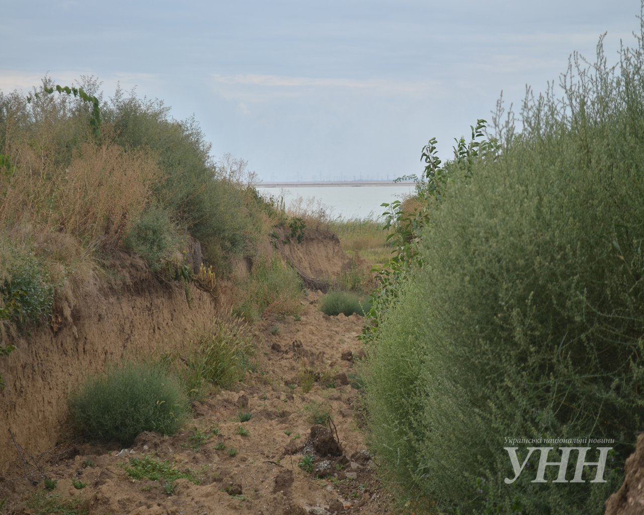 На админграницах с Крымом укрепляют фортификацию и оборону На админграницах с Крымом укрепляют фортификацию и оборону