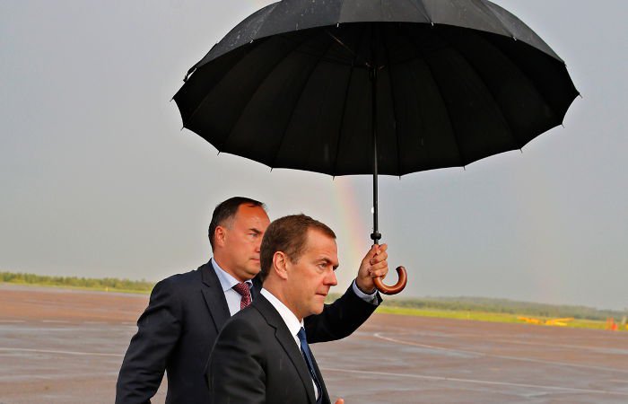 Дмитрий Медведев увеличил территорию России Дмитрий Медведев увеличил территорию России