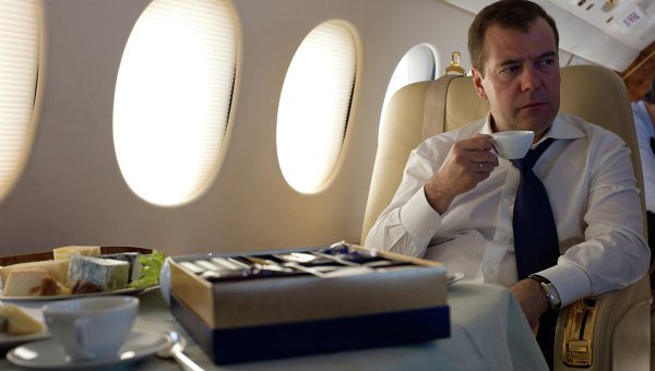 Дмитрий Медведев увеличил территорию России Дмитрий Медведев увеличил территорию России