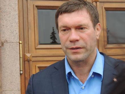 Он думает, он нас разделил. Олег Царев Он думает, он нас разделил. Олег Царев