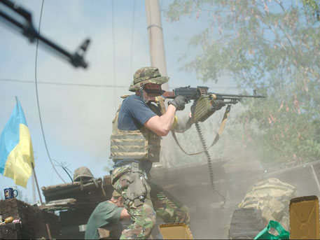 Украинские военные отстреливались от местных жителей под Одессой  Украинские военные отстреливались от местных жителей под Одессой