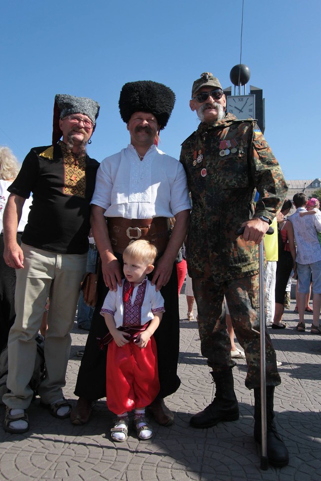 Запорожье. Торжество рогулей. Хутор наносит ответный удар Запорожье. Торжество рогулей. Хутор наносит ответный удар