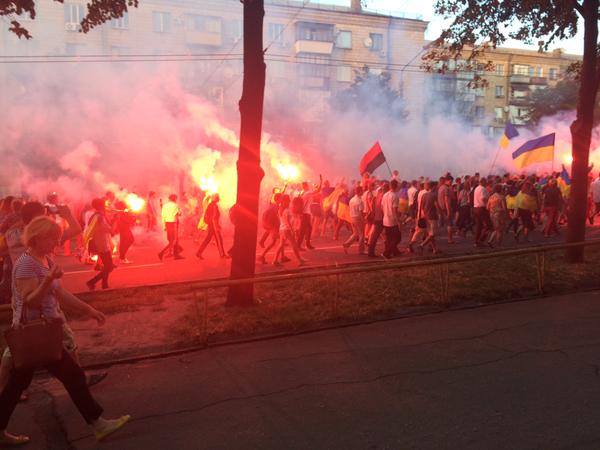 Запорожье. Торжество рогулей. Хутор наносит ответный удар Запорожье. Торжество рогулей. Хутор наносит ответный удар