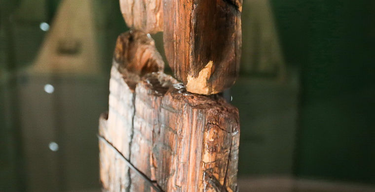 Анализ показал: деревянный идол с Урала старше египетских пирамид и Стоунхенджа Анализ показал: деревянный идол с Урала старше египетских пирамид и Стоунхенджа