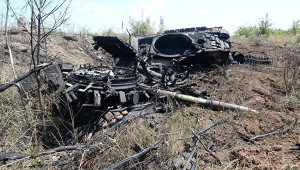 В Запорожье требуют Гаагского трибунала для виновников «Иловайского котла» В Запорожье требуют Гаагского трибунала для виновников «Иловайского котла»