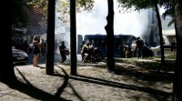 Около полусотни неизвестных в балаклавах устроили штурм офиса "Оппозиционного блока" в Харькове