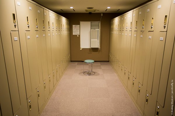 Моя жизнь в капсуле. Япония, Токио.