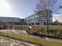 В Англии девочка подверглась унижениям со стороны учителя