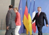 Меркель отчитала Порошенко: Подробности поездки в Берлин