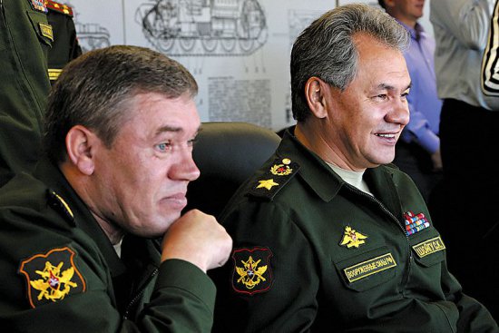 Начальнику Генштаба ВС РФ доставили повестку с Украины