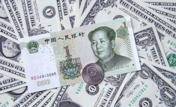 Китай может обрушить долговую пирамиду США