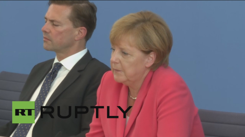 Фрау с холопом Петей не согласна. Даёт приказ.