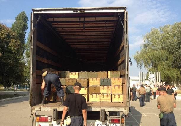 В Павлограде сотрудники СБУ задержали два грузовика с боеприпасами