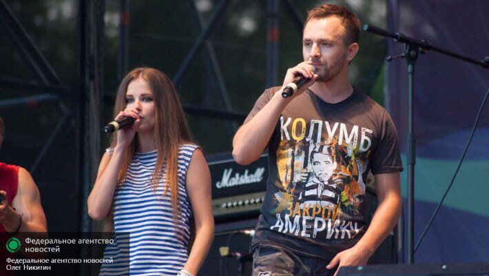 Концерт Глеба Корнилова "ОПАСНЫЕ" в Донецке на "День Шахтёра" Концерт Глеба Корнилова "ОПАСНЫЕ" в Донецке на "День Шахтёра"