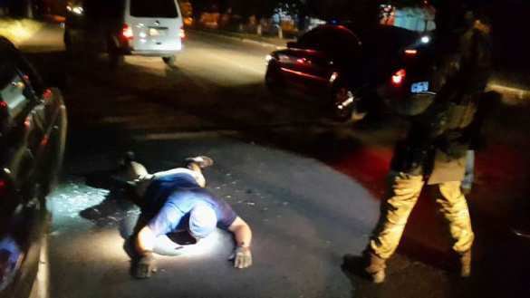 В СБУ заявили, что поймало "террористическую группу", взорвавшую офис «Правого сектора» В СБУ заявили, что поймало "террористическую группу", взорвавшую офис «Правого сектора»