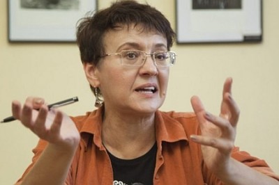 Исследовательница «полевого секса» пугает «русской осенью» Исследовательница «полевого секса» пугает «русской осенью»