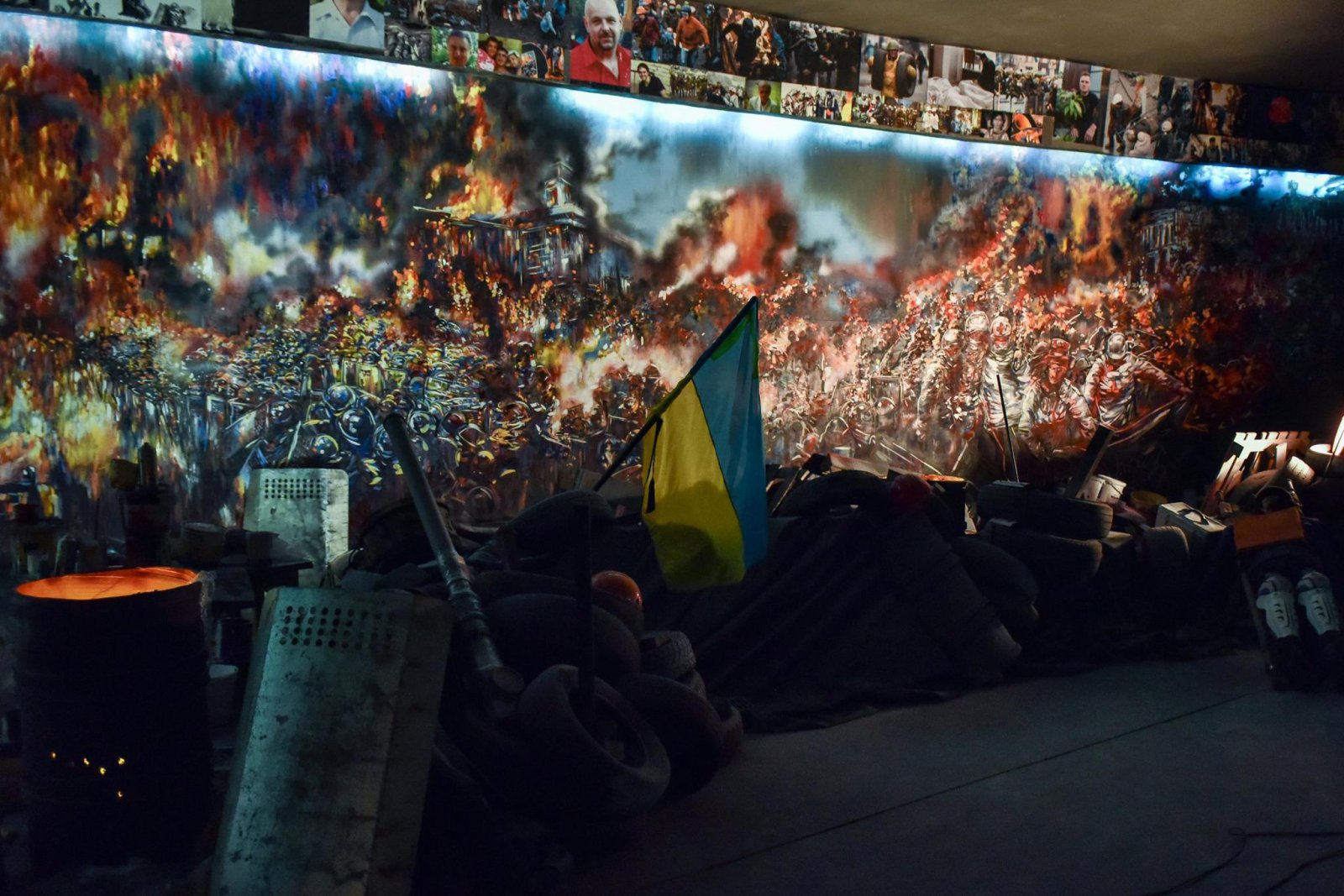 Биты, цепи, окровавленные тела и бочки с Майдана — на Украине открывают «Музей небесной сотни»