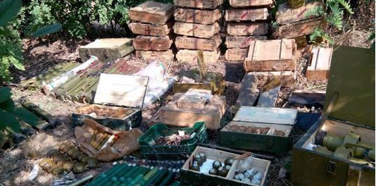 СБУ обнаружила очередной схрон с оружием под Артемовском СБУ обнаружила очередной схрон с оружием под Артемовском