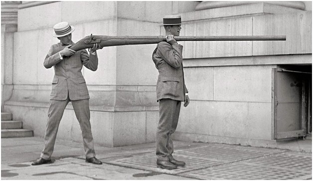 Хунта будет стрелять по избирательным участкам Донбасса. Юрий Селиванов Хунта будет стрелять по избирательным участкам Донбасса. Юрий Селиванов