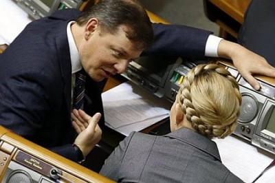 Тимошенко науськала Ляшко на Порошенко Тимошенко науськала Ляшко на Порошенко