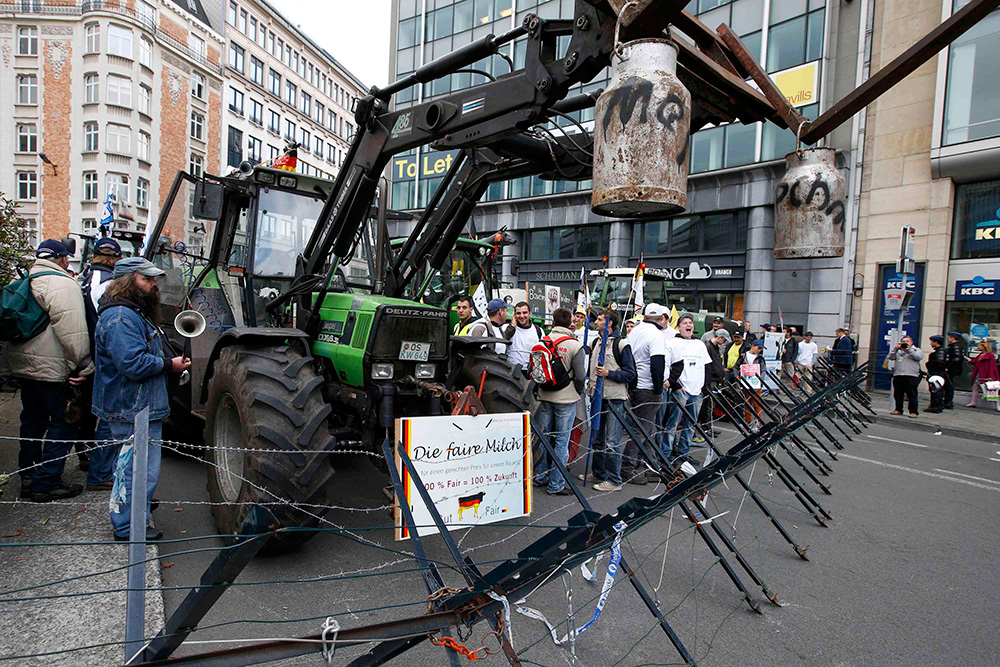 Европа продолжает сходить с ума - фоторепортаж Европа продолжает сходить с ума - фоторепортаж