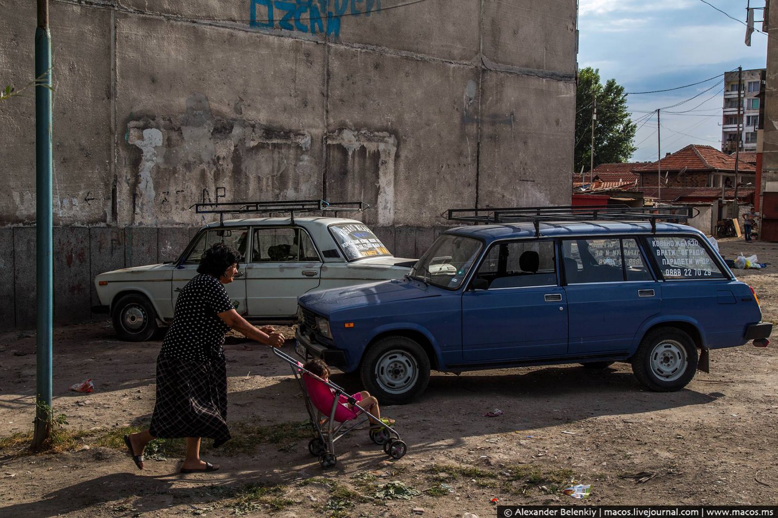 Мигранты превращают Европу в одну большую помойку Мигранты превращают Европу в одну большую помойку