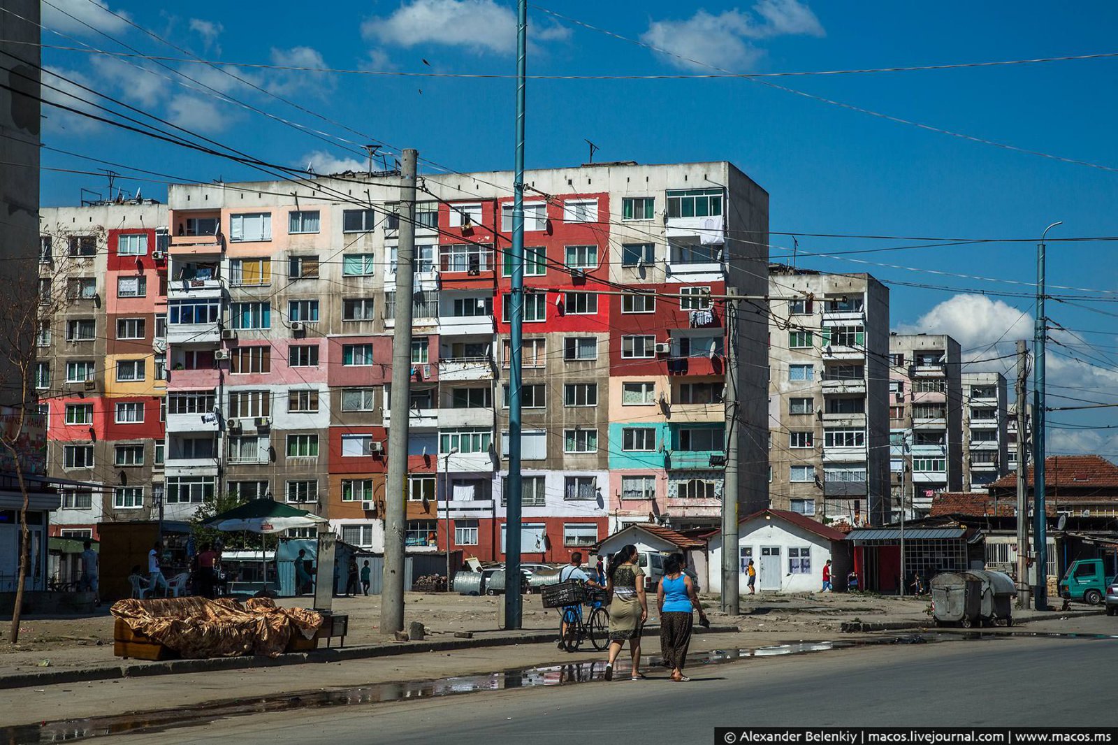 Мигранты превращают Европу в одну большую помойку Мигранты превращают Европу в одну большую помойку