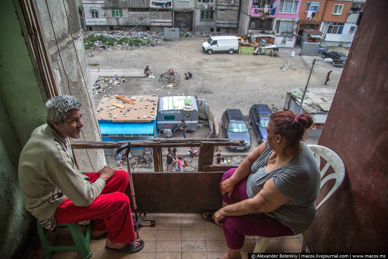 Мигранты превращают Европу в одну большую помойку Мигранты превращают Европу в одну большую помойку