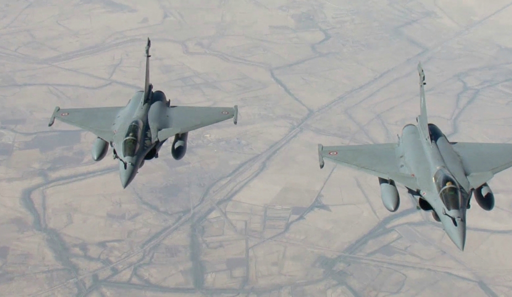 Франция вступает в Сирию Франция вступает в Сирию