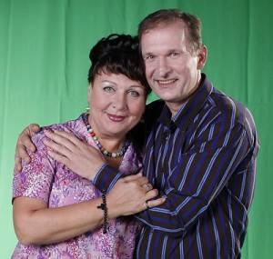 Ведущие актеры сериала «Сваты» отказались от участия в проекте из-за поддержки АТО продюсером Зеленским Ведущие актеры сериала «Сваты» отказались от участия в проекте из-за поддержки АТО продюсером Зеленским