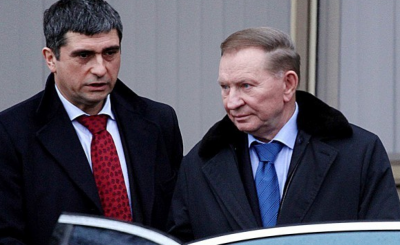 Киев дал указание своим представителям тормозить переговоры по статусу Донбасса Киев дал указание своим представителям тормозить переговоры по статусу Донбасса