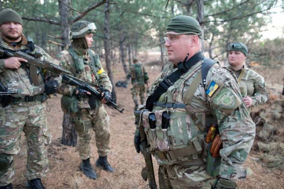 Харьковские нацисты твердо решили поубивать друг друга Харьковские нацисты твердо решили поубивать друг друга