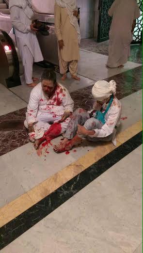 Падение крана в Мекке: число жертв превысило 107 человек (18+) Падение крана в Мекке: число жертв превысило 107 человек (18+)