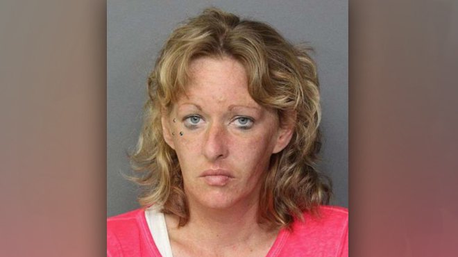 В США парочка занялась сексом на парковке у супермаркета В США парочка занялась сексом на парковке у супермаркета