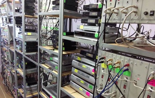 В Харьковской области прекратили трансляцию запрещенных телепрограмм РФ В Харьковской области прекратили трансляцию запрещенных телепрограмм РФ