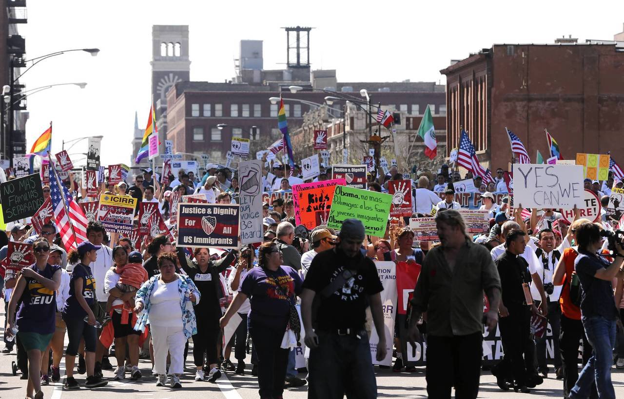 Американцы выступают за свержение президента США Барака Обамы Американцы выступают за свержение президента США Барака Обамы