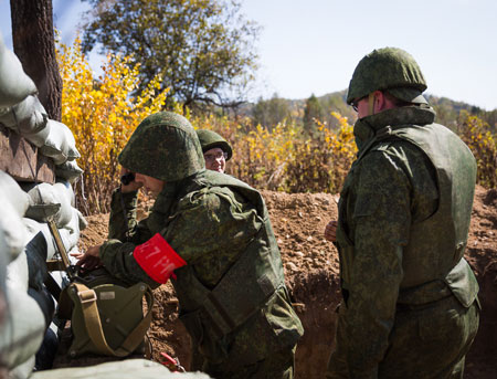 10 000 единиц военной техники на незнакомой территории: в России стартуют учения «Центр-2015» 10 000 единиц военной техники на незнакомой территории: в России стартуют учения «Центр-2015»