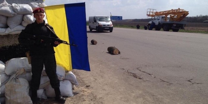 Жителя Донбасса судили за отказ кричать «Слава Украине» Жителя Донбасса судили за отказ кричать «Слава Украине»