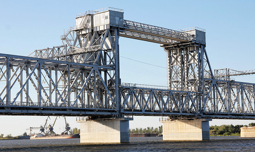 Путин - как Брежнев, только лучше. Путин - как Брежнев, только лучше.