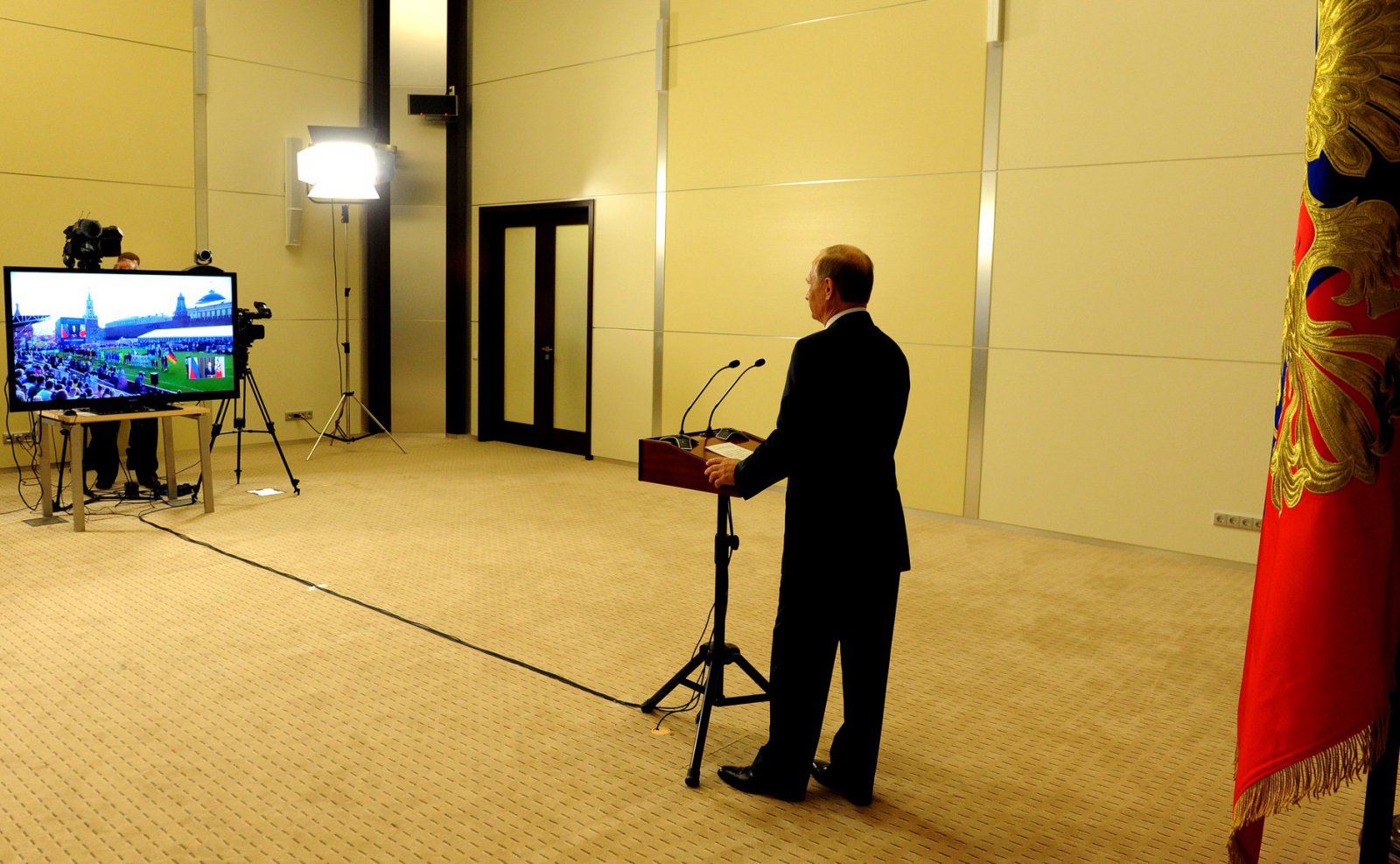 Владимир Путин: ЧМ-2018 по футболу в России войдет в историю мирового спорта Владимир Путин: ЧМ-2018 по футболу в России войдет в историю мирового спорта