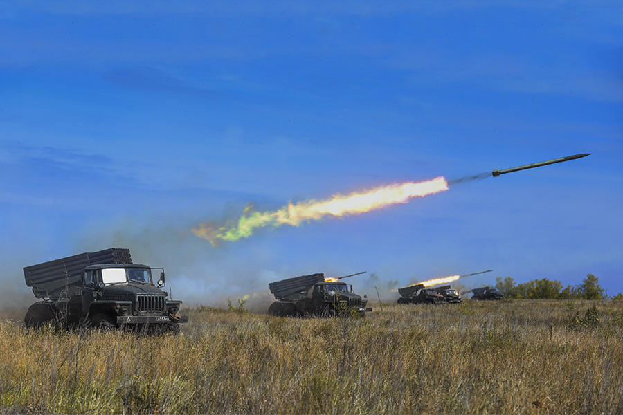 Масштабные учения «Центр-2015»: фото и видео Масштабные учения «Центр-2015»: фото и видео