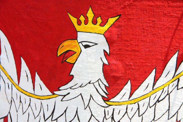 Поляки требуют лишить Порошенко ордена Белого Орла Поляки требуют лишить Порошенко ордена Белого Орла