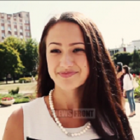 Студенты Луганского ВУЗа провели акцию «Ради мира я готов…», посвященную Дню мира