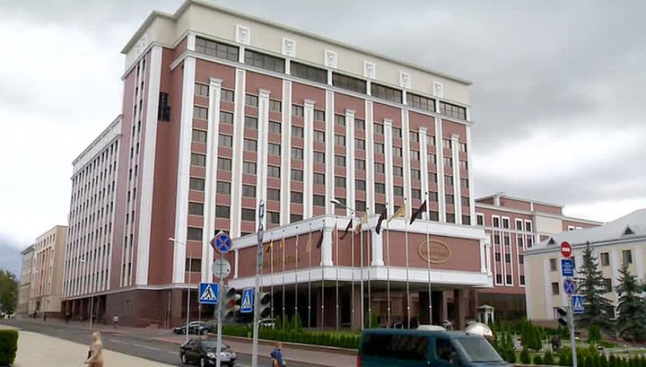 Минск: перед переговорами на высшем уровне состоится встреча контактной группы Минск: перед переговорами на высшем уровне состоится встреча контактной группы