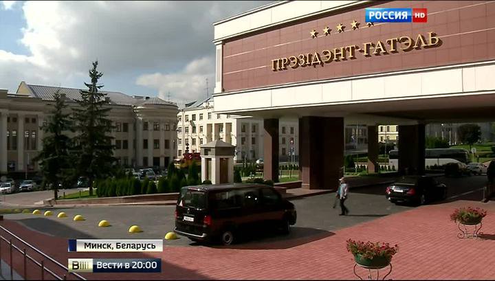 В Минске Киев, Донецк и Луганск спорят о выборах В Минске Киев, Донецк и Луганск спорят о выборах