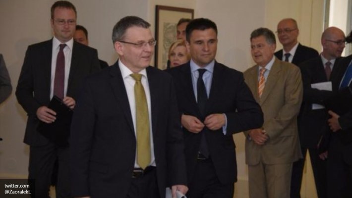 Украина уверена, что в 2016 году получит безвизовый режим с ЕС Украина уверена, что в 2016 году получит безвизовый режим с ЕС