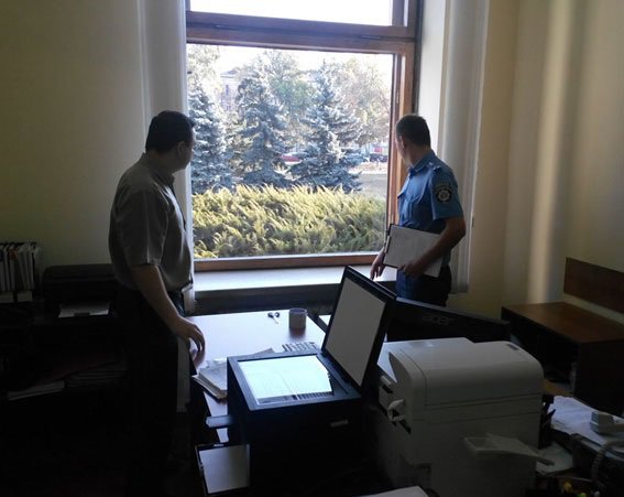 Пьяный офицер Нацгвардии в Одессе сбил насмерть пенсионерку Пьяный офицер Нацгвардии в Одессе сбил насмерть пенсионерку