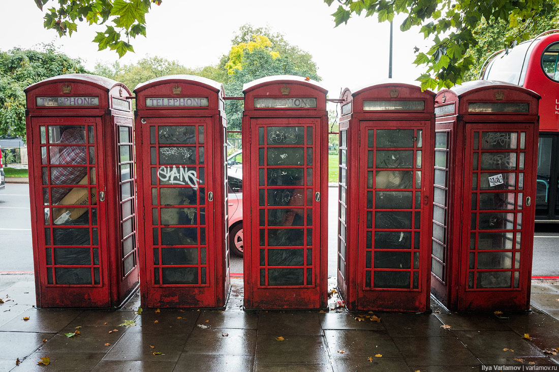 А беженцы всё бегут... А беженцы всё бегут...
