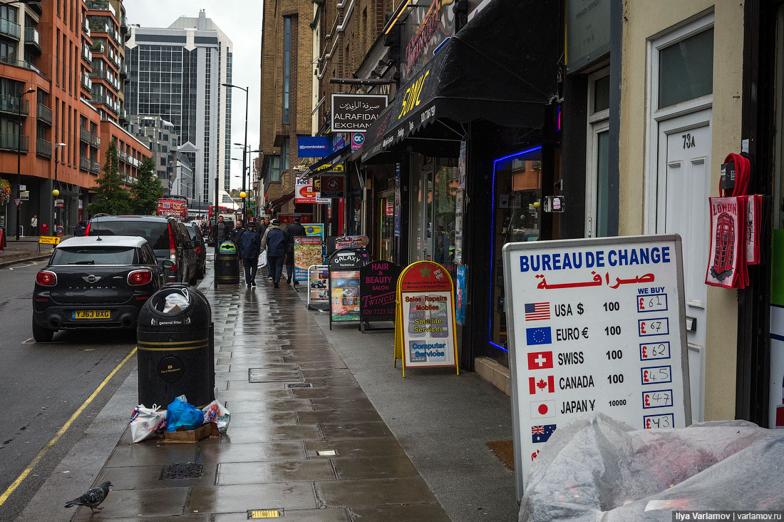 А беженцы всё бегут... А беженцы всё бегут...